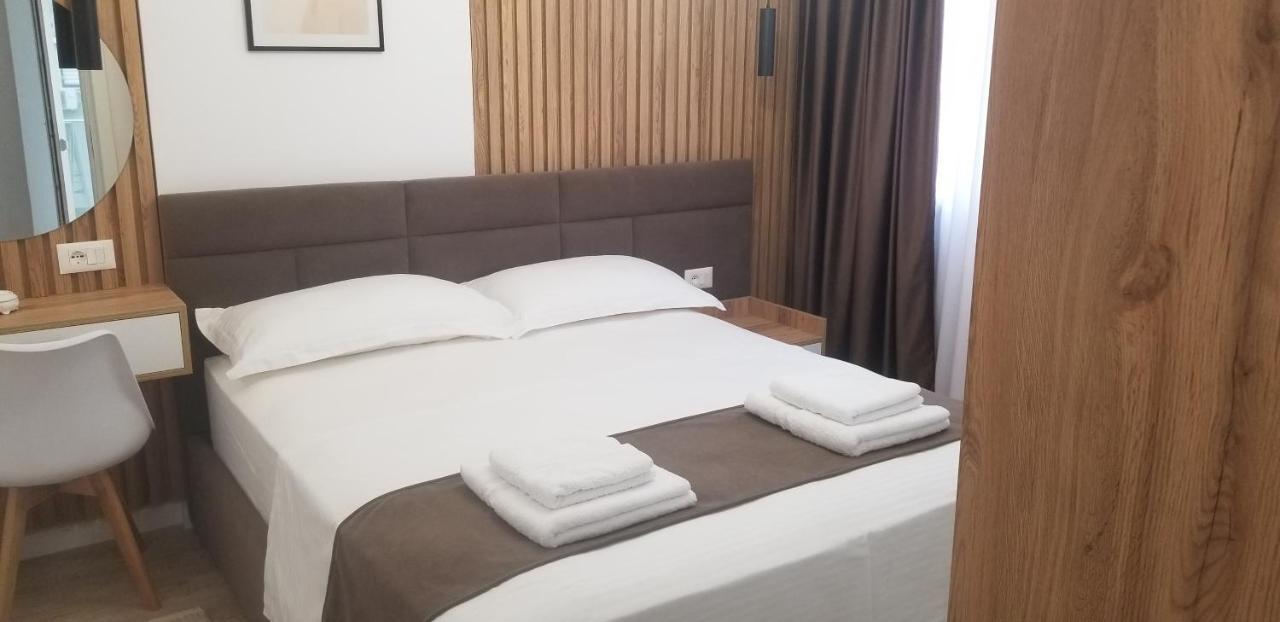 White Apartment Tiranë Eksteriør bilde